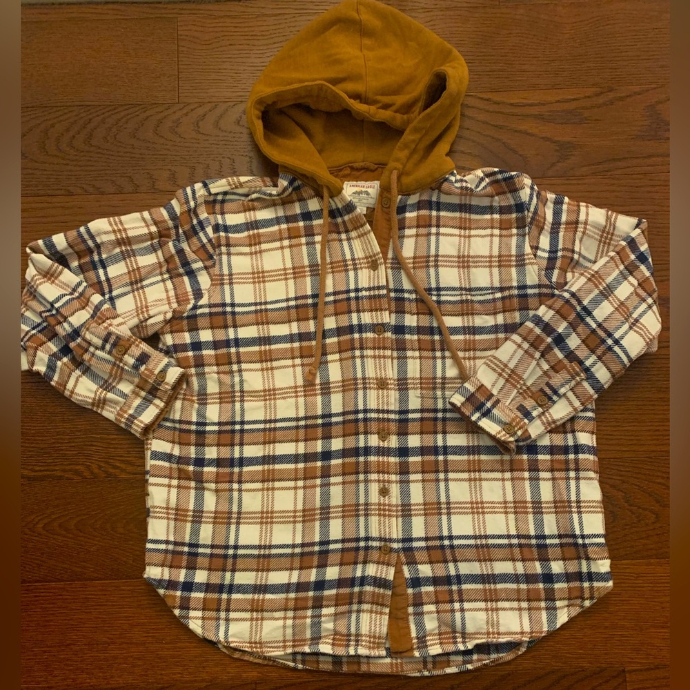 American Eagle button up hooded flannel women’s size S